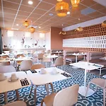 Ibis Styles Hotell 3*