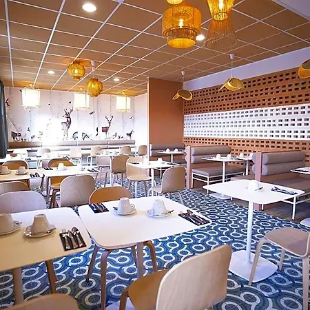 Ibis Styles 호텔