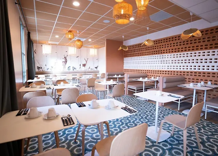 Ibis Styles Hotel 3*